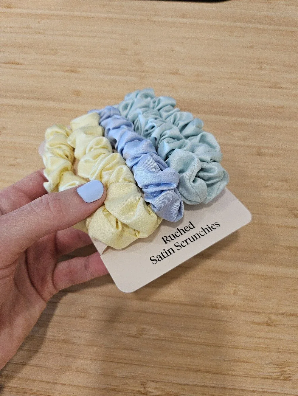 Kitsch Coastal Cottage Multi-color Ruched Satin Scrunchies